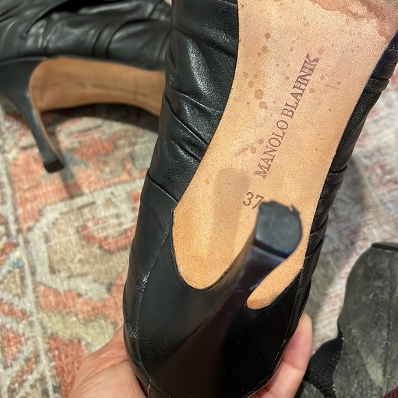 Manolo Blahnik Black Bootie’s Size 37 (7) - Picture 7 of 7